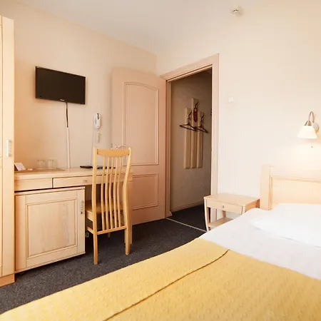 Rija Tia Hotel