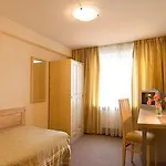 Готель Rija Tia Рига