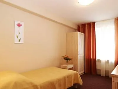 Rija Tia 3* Рига