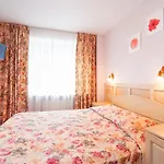 Rija Tia Ξενοδοχείο 3*